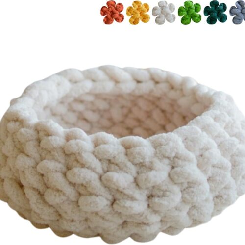 Cloud-white medium hand-woven cave-style cat bed